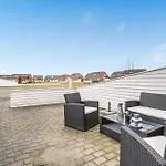 25 Apartman *