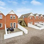 Apartman 25